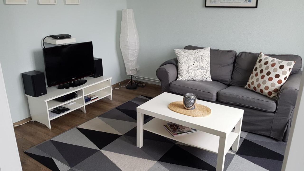 Pematra Ferienwohnung Faehrblick Lübeck Eksteriør billede